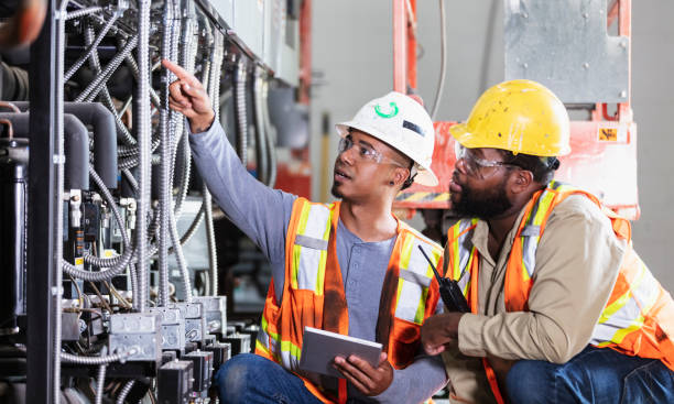 Best Circuit Breaker Repair  in Excelsior, MN